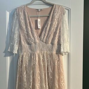 NWT Baltic Born Lace Midi Dress